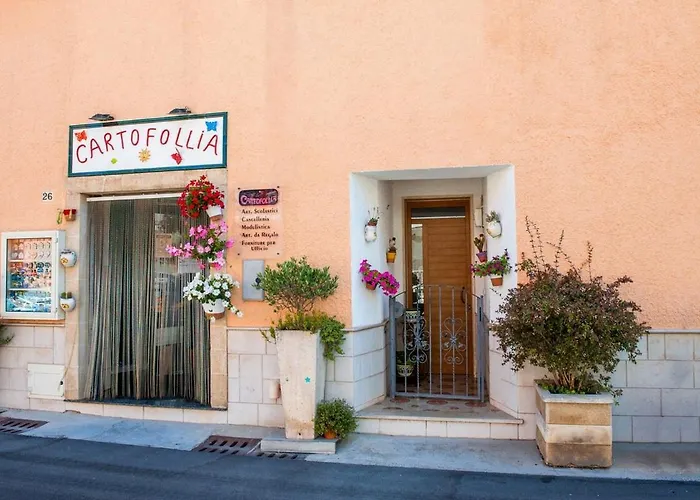 Casa Maria E Giardino Di Limoni * Castro (Lecce)