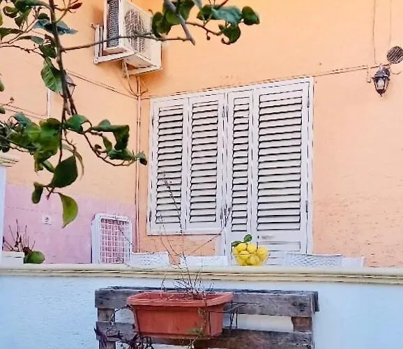 Daire Casa Maria E Giardino Di Limoni Castro (Lecce)